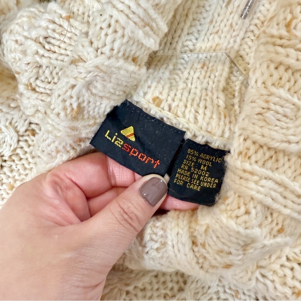 Vintage Liz Sport Vintage Women’s Wool Turtleneck Chunky Cable Knit Sweater Sz M - Picture 4 of 10